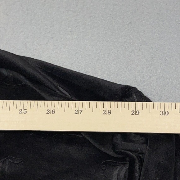 Juicy Couture Black Velour Logo Cropped Hoodie Size Medium Y2K Style - Picture 10 of 13